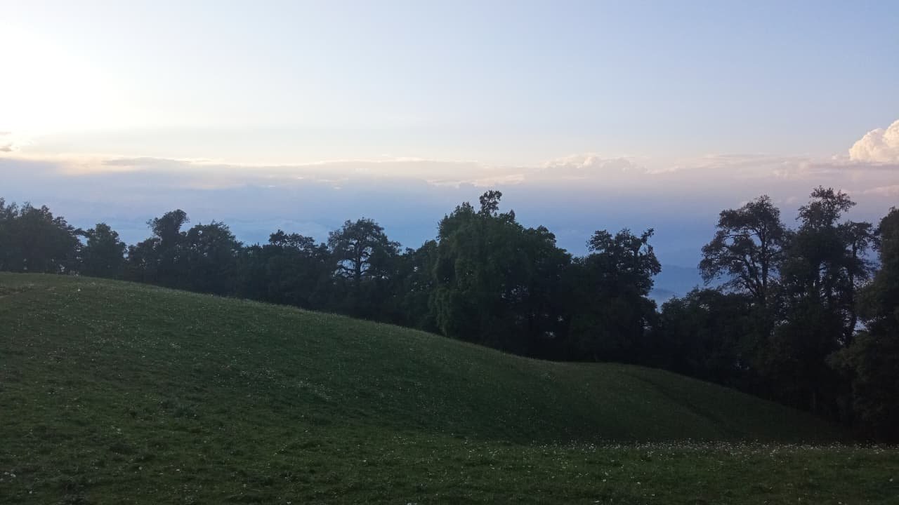 Sea of clouds from Nag Tibba meadow
