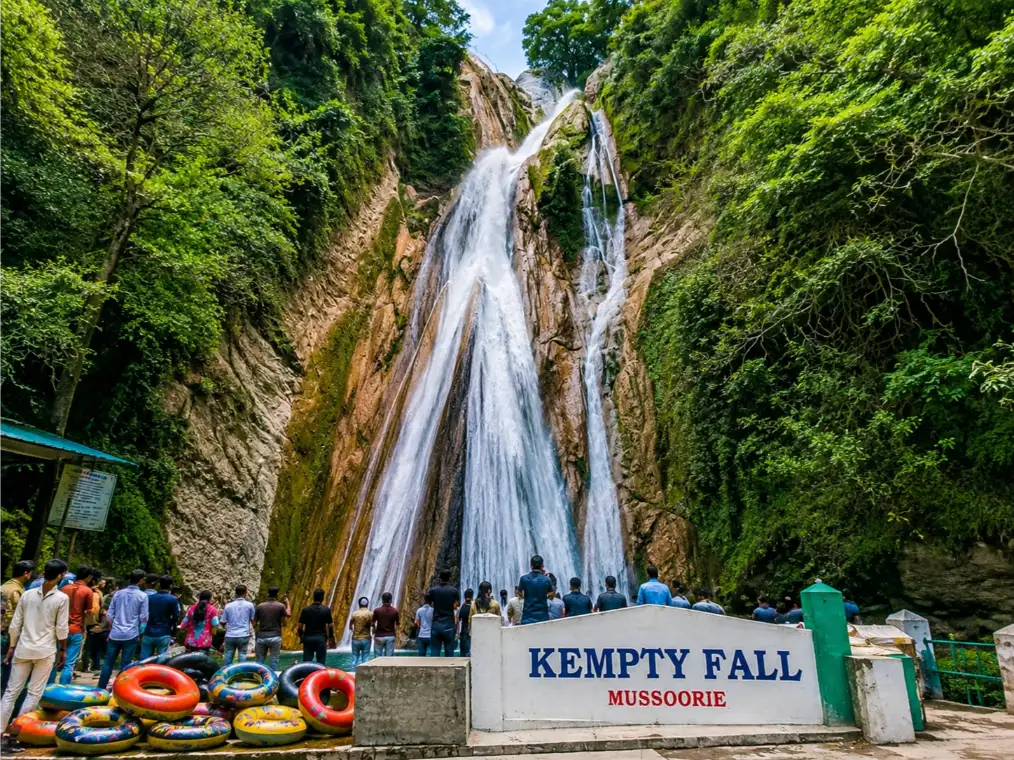 Kempty Falls Mussoorie